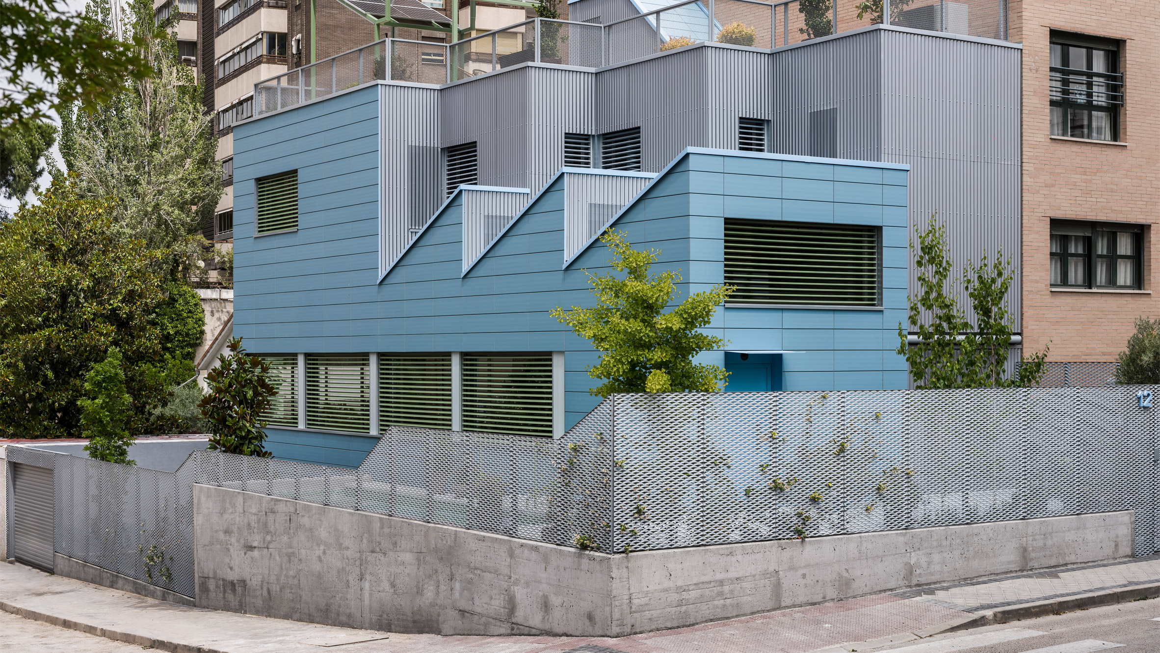 Madrid home designed to reinforce social networks for ageing couple - Vimarsana News