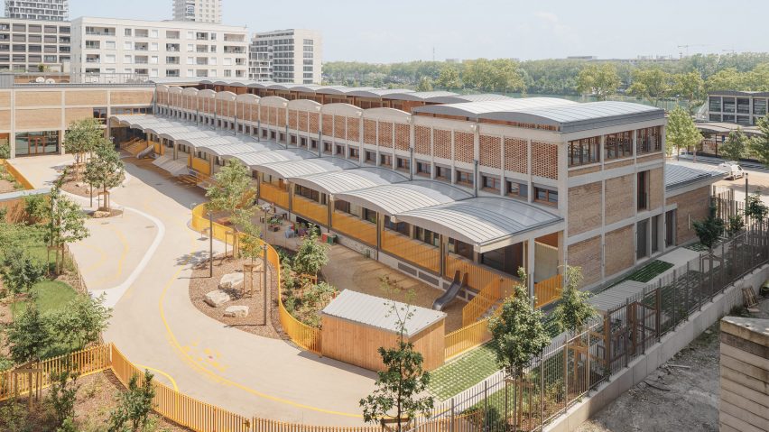School in a converted market building by Vurpas Architectes