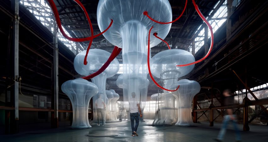 Visualisation of a lofty interior space with floating jellyfish-shaped structure inside