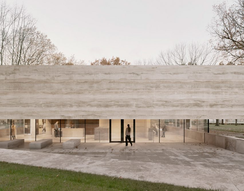 Exterior view of visitor centre by Kaan Architecten