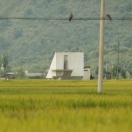 Concrete Pavilion by Lin Architecture in rural China