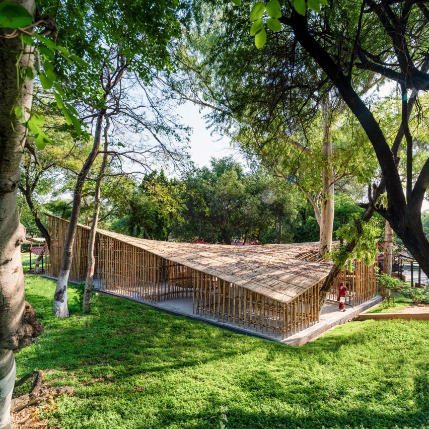 Bamboo pavilion by AtArchitecture references traditional Indian handlooms and construction