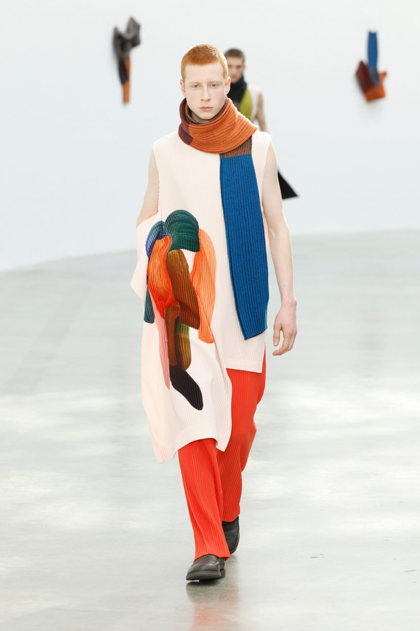 Model wearing asymmetrical top and scarf from fashion collection made in collaboration with Ronan Bouroullec