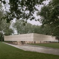 Kaan Architecten adds "monumental" visitor centre to second world war cemetery