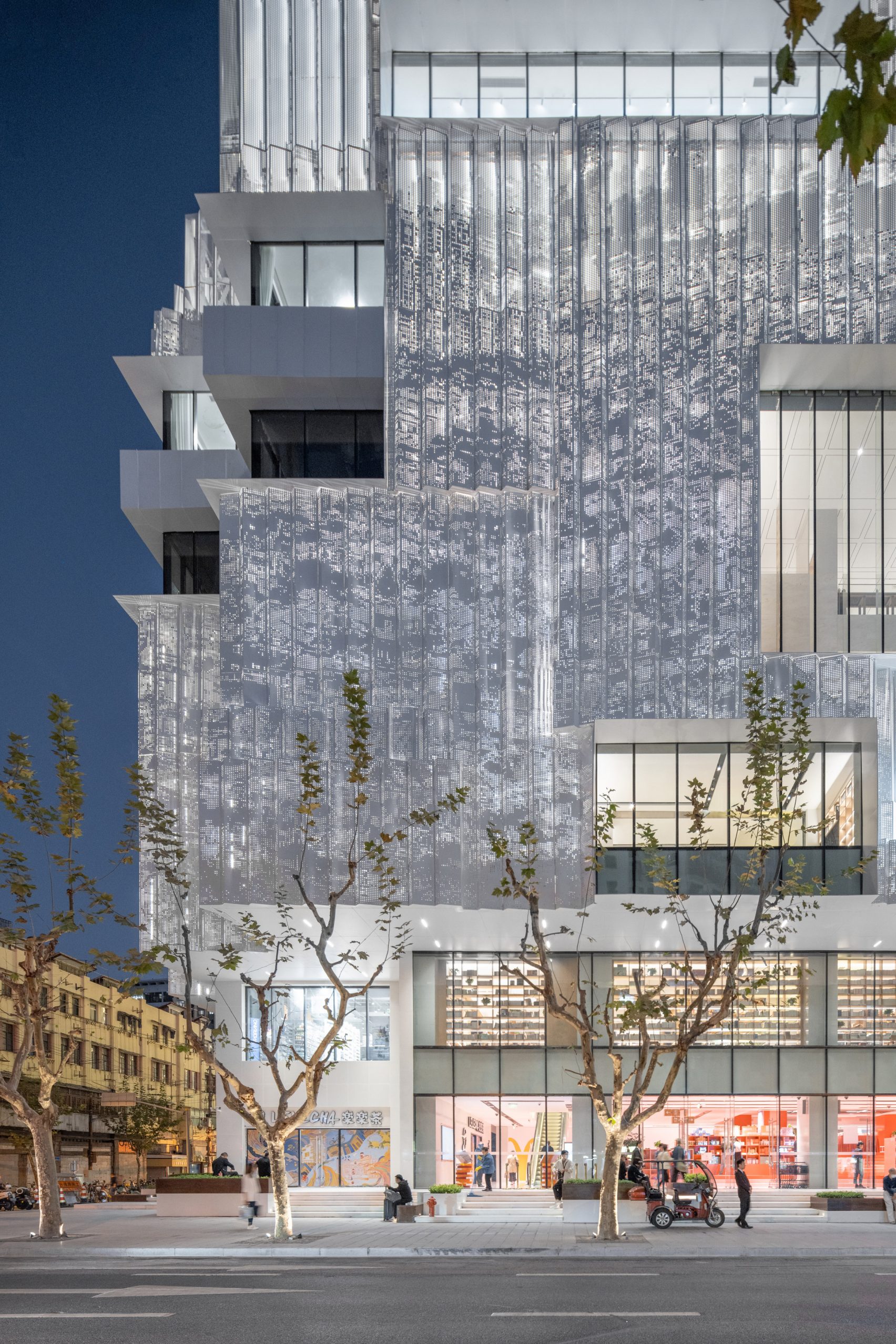 Wutopia Lab Wraps Shanghai Book City In Perforated Aluminium