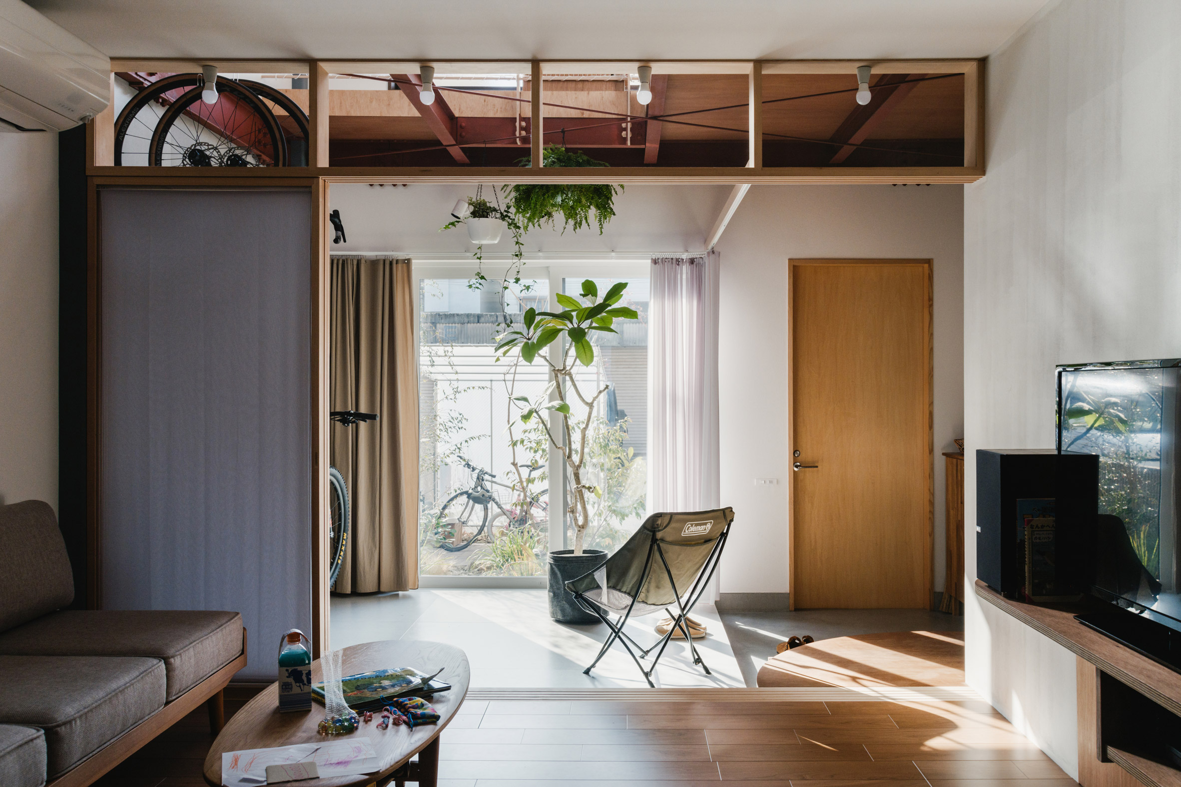 Living space within House in Hattori-tenjin