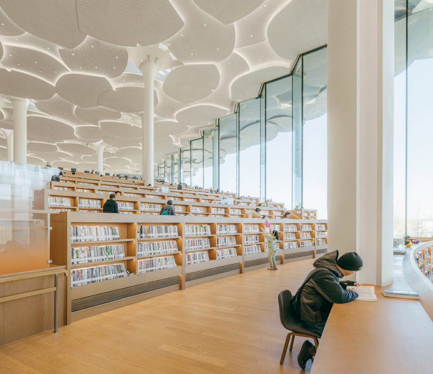 Study area inside Beijing City Library by Snøhetta