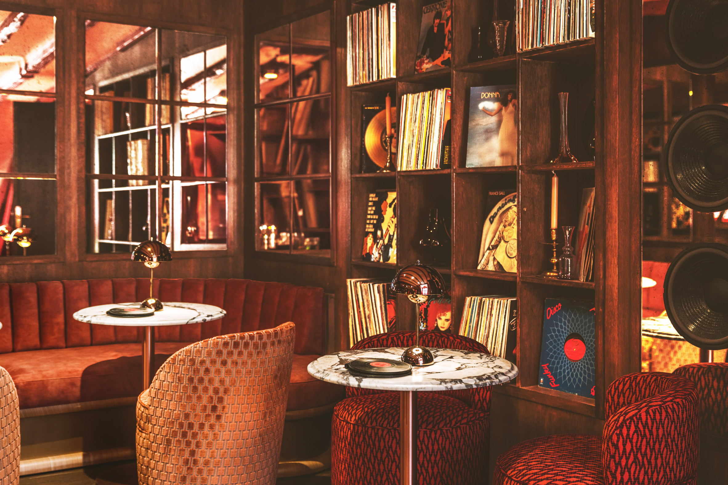 Interior of Brasserie des Pres restaurant in Paris by B3 Designers