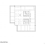 Typical upper floor plan of London College of Fashion by Allies and Morrison