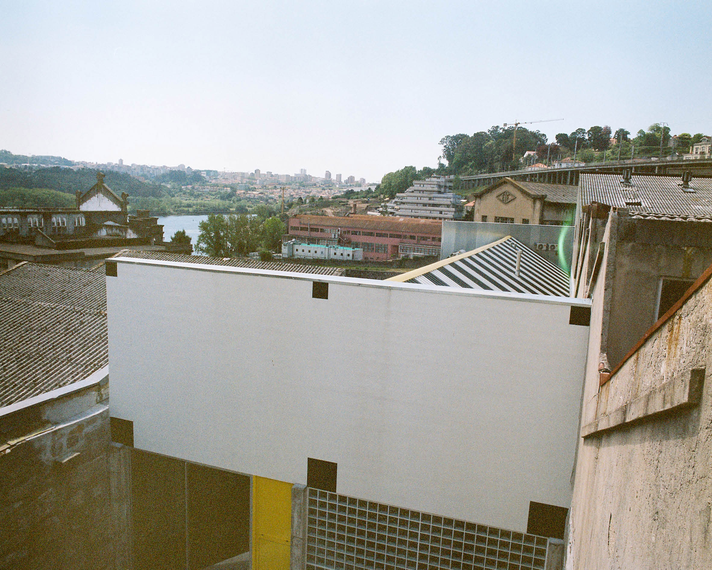 Gable roof and facade of the House of many faces by Fala Atelier in Porto