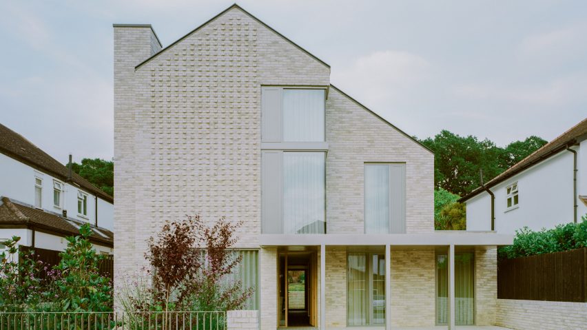 Kingston Villa by Fletcher Crane Architects