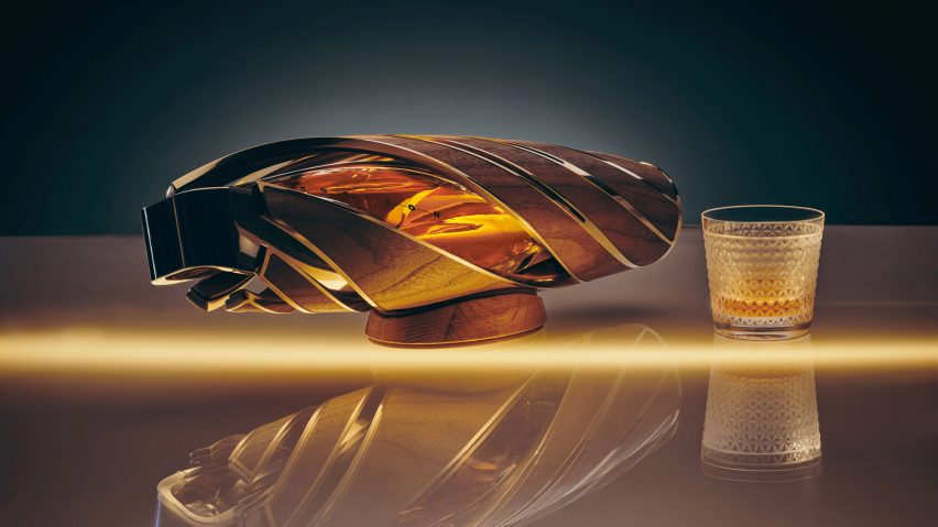 The Horizon, a sculptural whisky vessel designed by Bentley and The Macallan