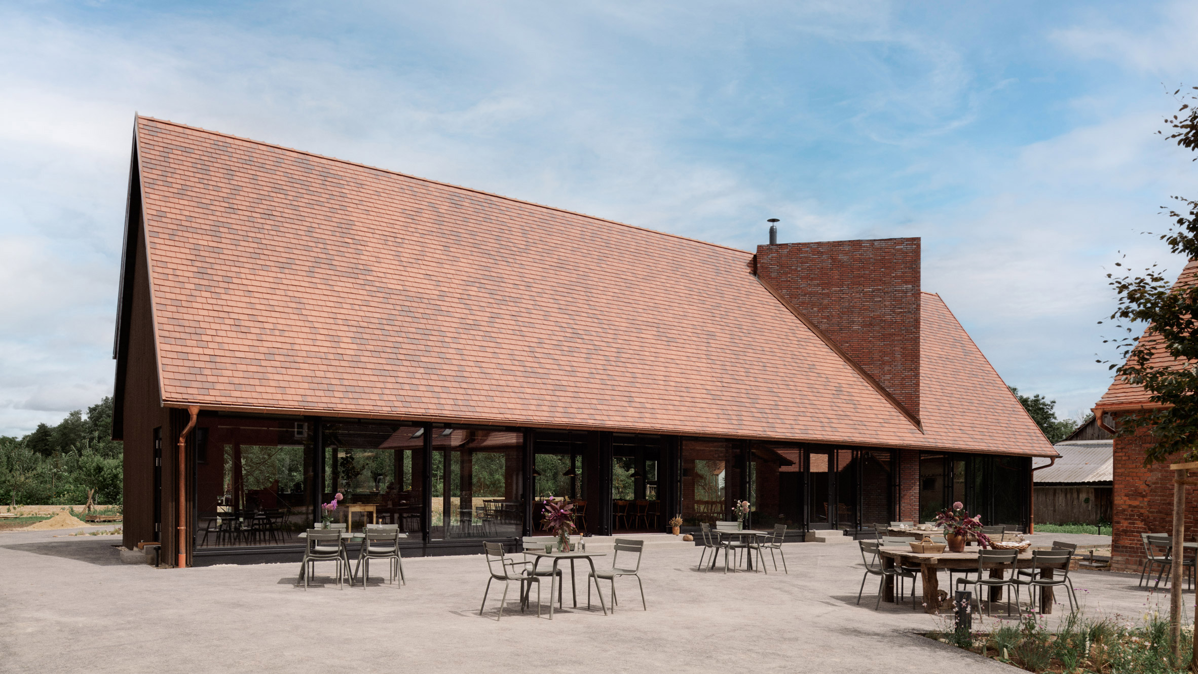 Sigurd Larsen refurbishes 19th-century farm for Michelberger hotel - Vimarsana News