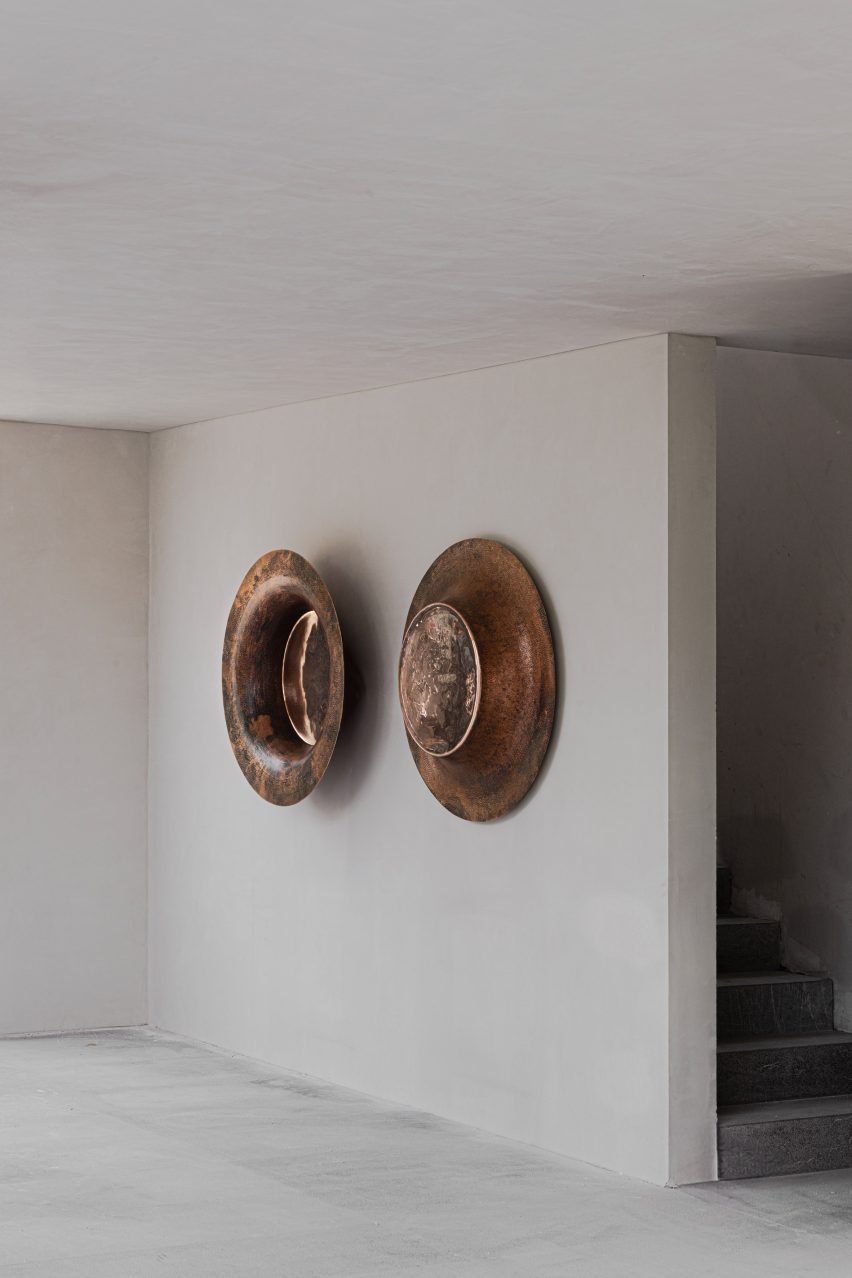 Pair of wall mirrors by Manu Bañó