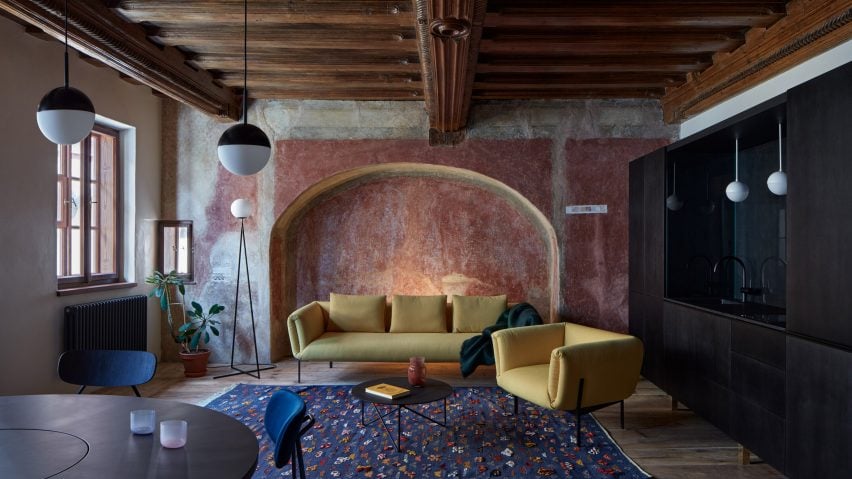 Living room of MasnÃ¡ 130 house in ÄeskÃ½ Krumlov, Czech Republic by ORA