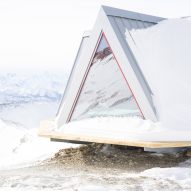 Pinwheel shelter in the Italian Alps by EX
