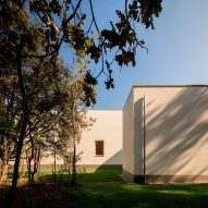 Exterior of the Àlvaro Siza Wing at the Serralves Museum