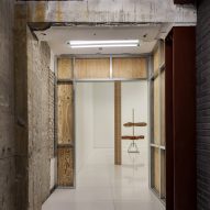 Schemata Architects embraces rough material finishes for gallery in Seoul