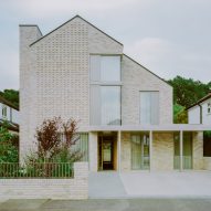 Fletcher Crane Architects completes pale brick home overlooking Richmond Park