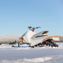 Alfa snowmobile by Vidde and Pininfarina from behind