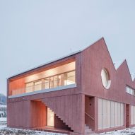 Clinic in Anif by Steiner Architecture