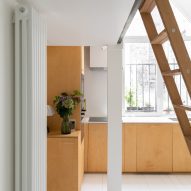 Wooden kitchen in apartment by Isabelle Heilmann
