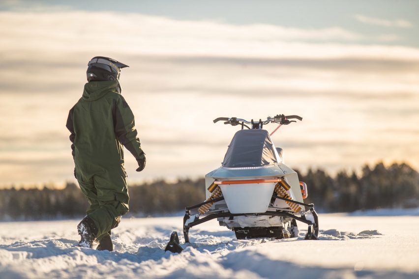 Electric snowmobile by Pininfarina and Vidde