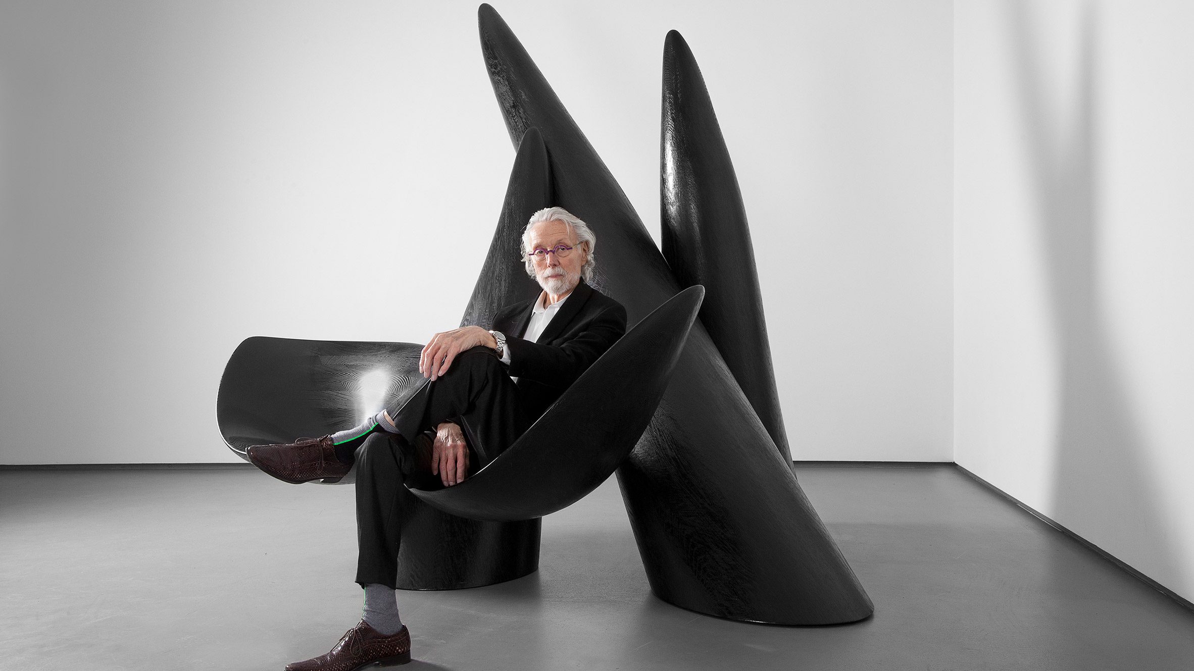 Late works of Wendell Castle on display at Carpenters Workshop Gallery - Vimarsana News