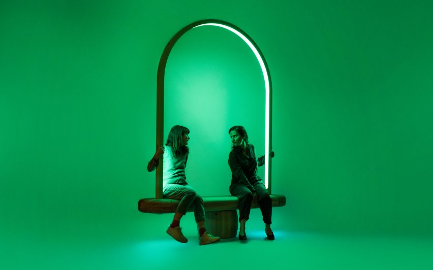 Photo of an interactive bench installation by Daily Tous les Jours