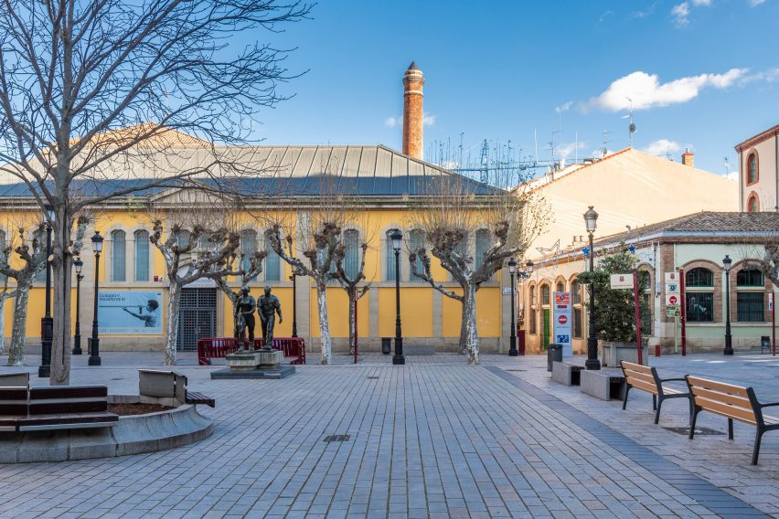 Photo of square in Logroño, Spain