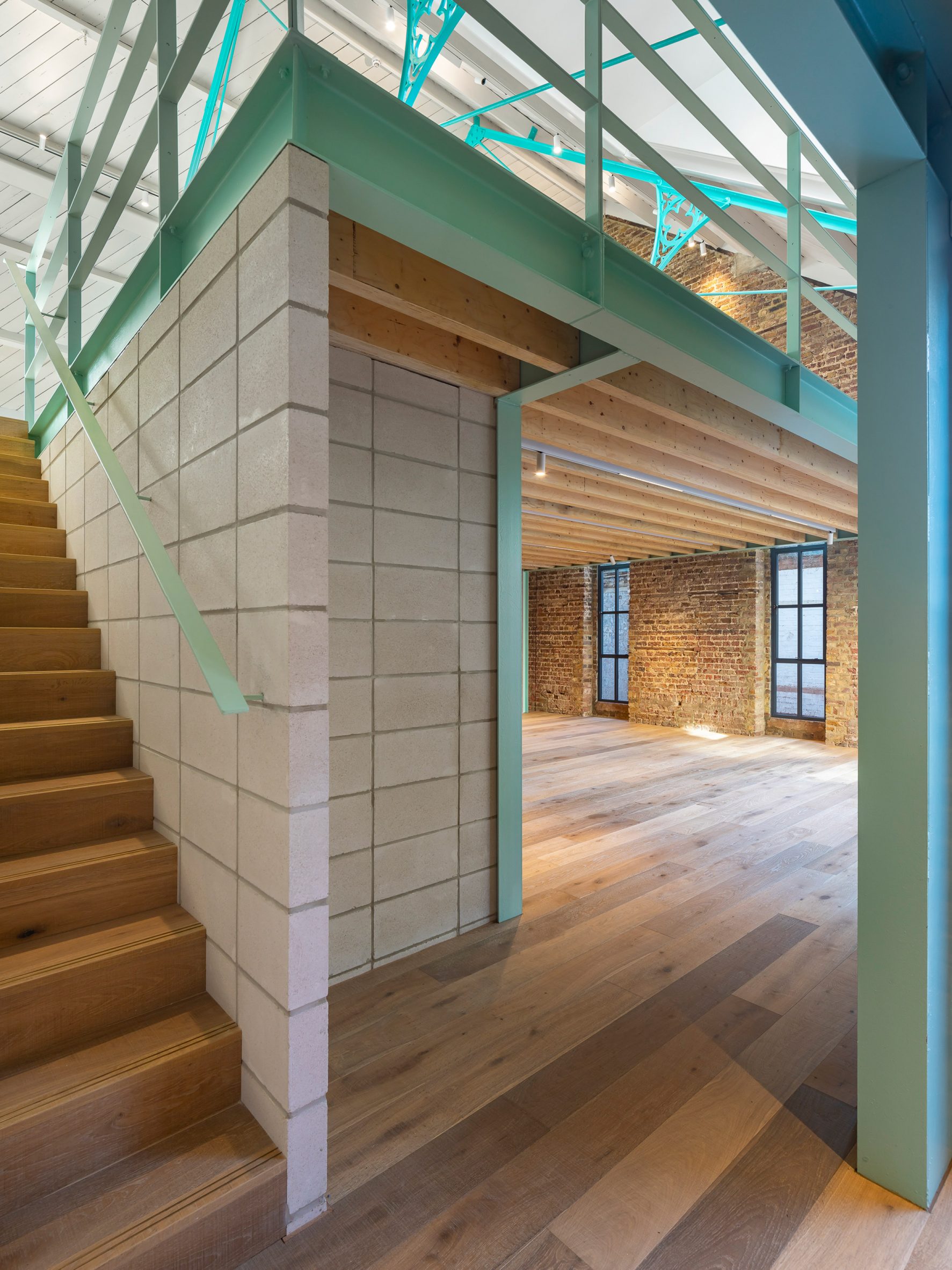 New mezzanine in Addison Studios by Tigg + Coll Architects