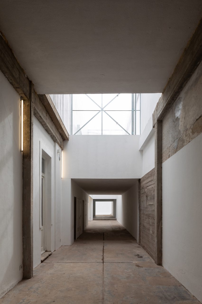 Një korridor