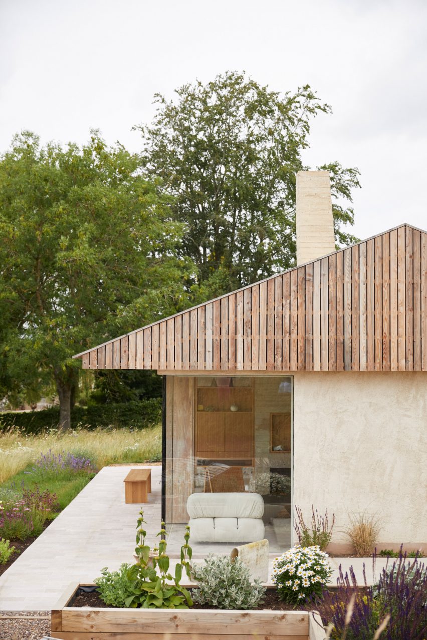 Exterior view of The Maker's Barn by Hutch Design outside London