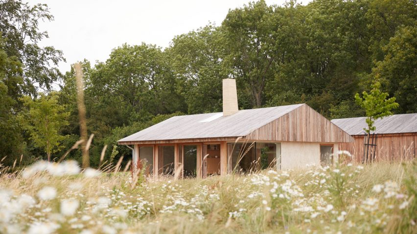 The Maker's Barn by Hutch Design outside London