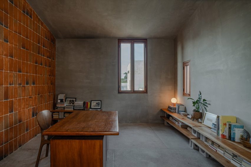 Studio with concrete walls