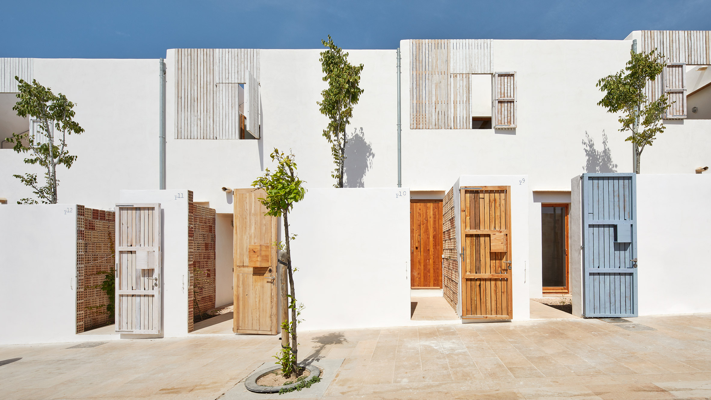 Life Reusing Posidonia was a prototype for "hyper-local architecture" - Vimarsana News
