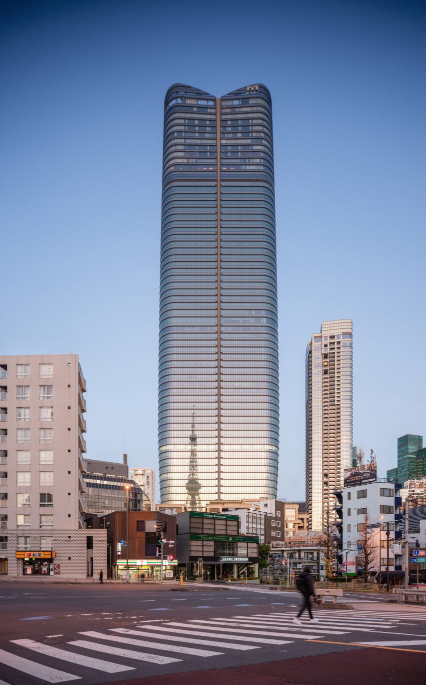 Mori JP Tower by Pelli Clarke & Partners