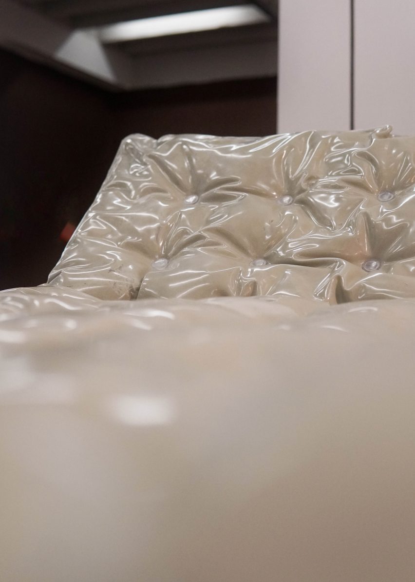 Close-up of clay-filled upholstery of daybed by Niveau Zéro Atelier for Relay Design Projects