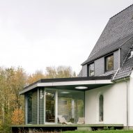 Sofie home extension and renovation in Belgium by Madam Architectuur