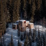 Gartnerfuglen Arkitekter draws on traditional log cabins for remote home in Norway