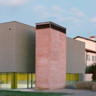 MD41 creates "pure and extremely simple" gymnasium in Italy
