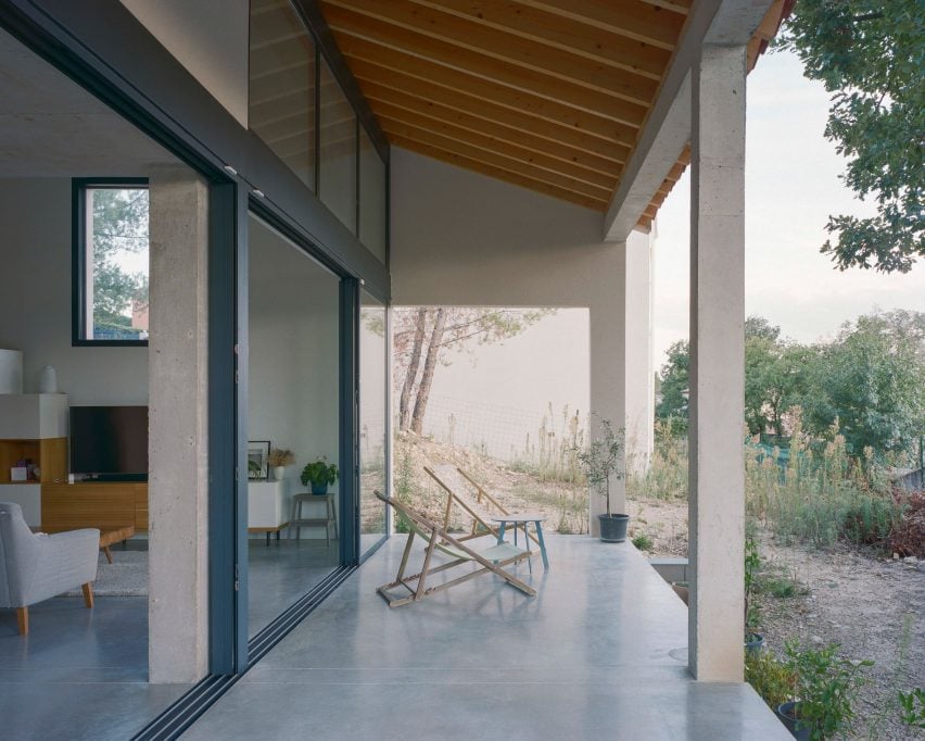 Terrace at a home in southern France by Barrault Pressacco