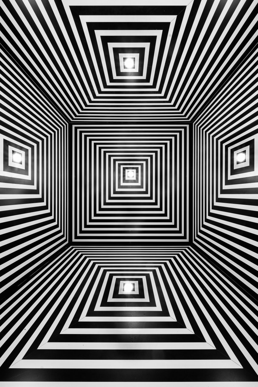 Mendini's optical illusion room