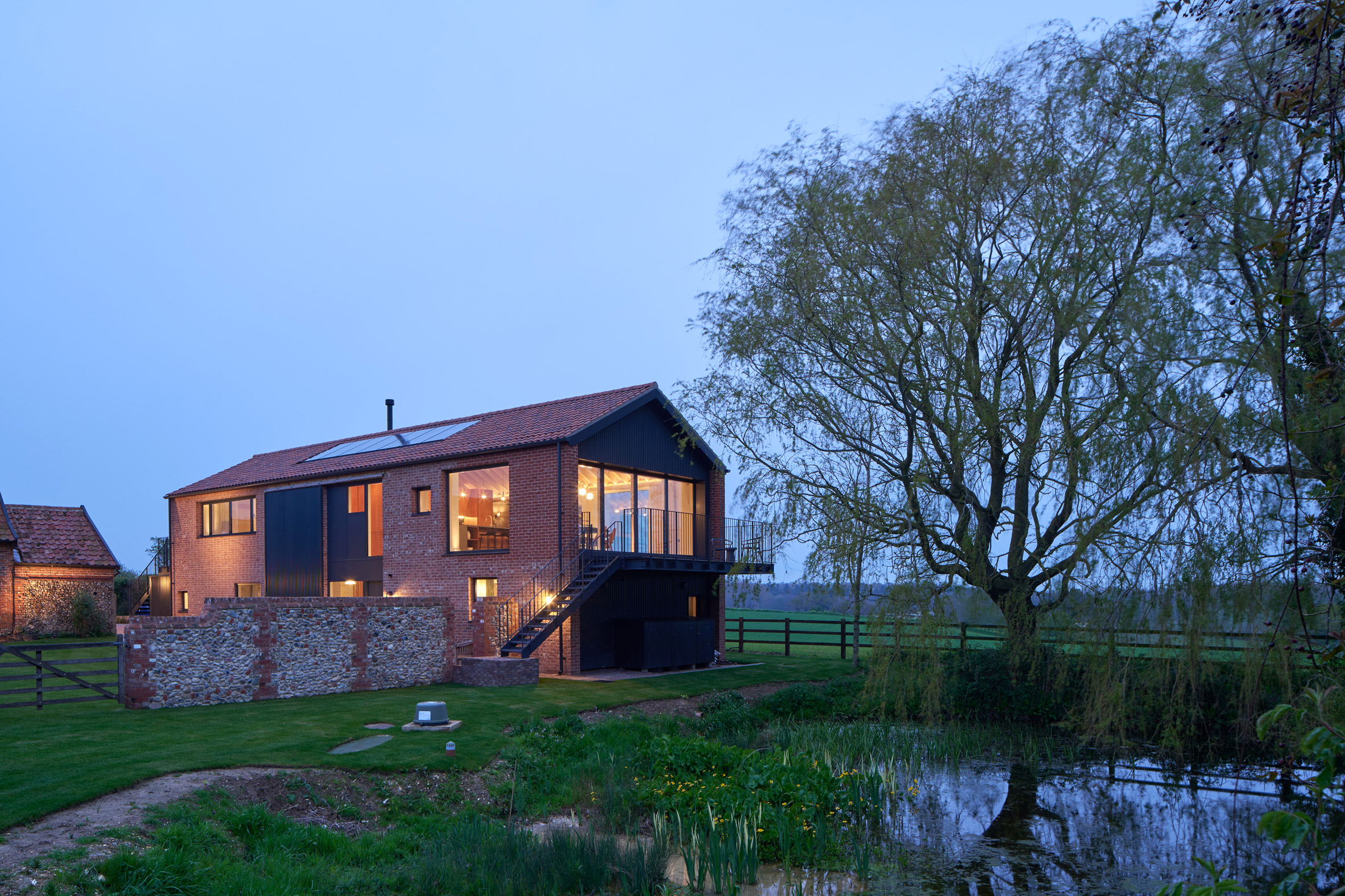 Alde Valley Barn by Mole Architects