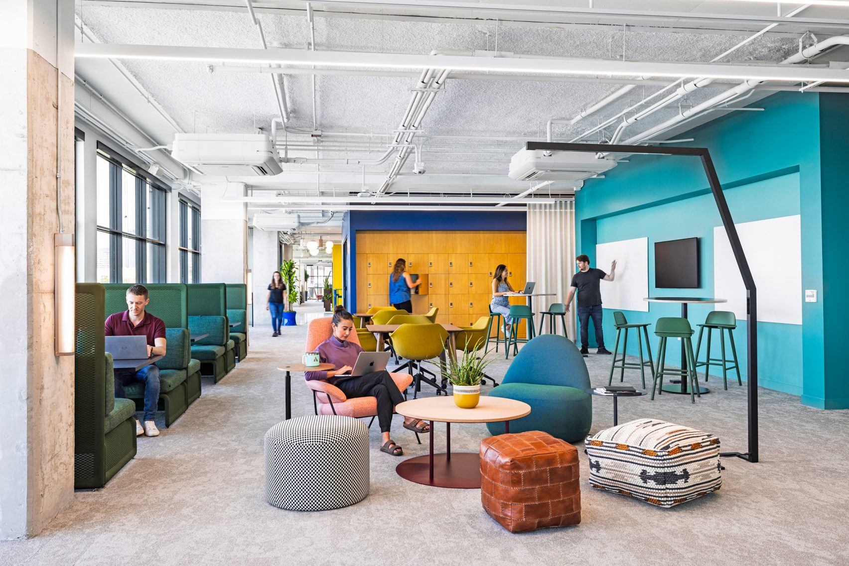 Mithun completes airy, colourful interior for office in Austin