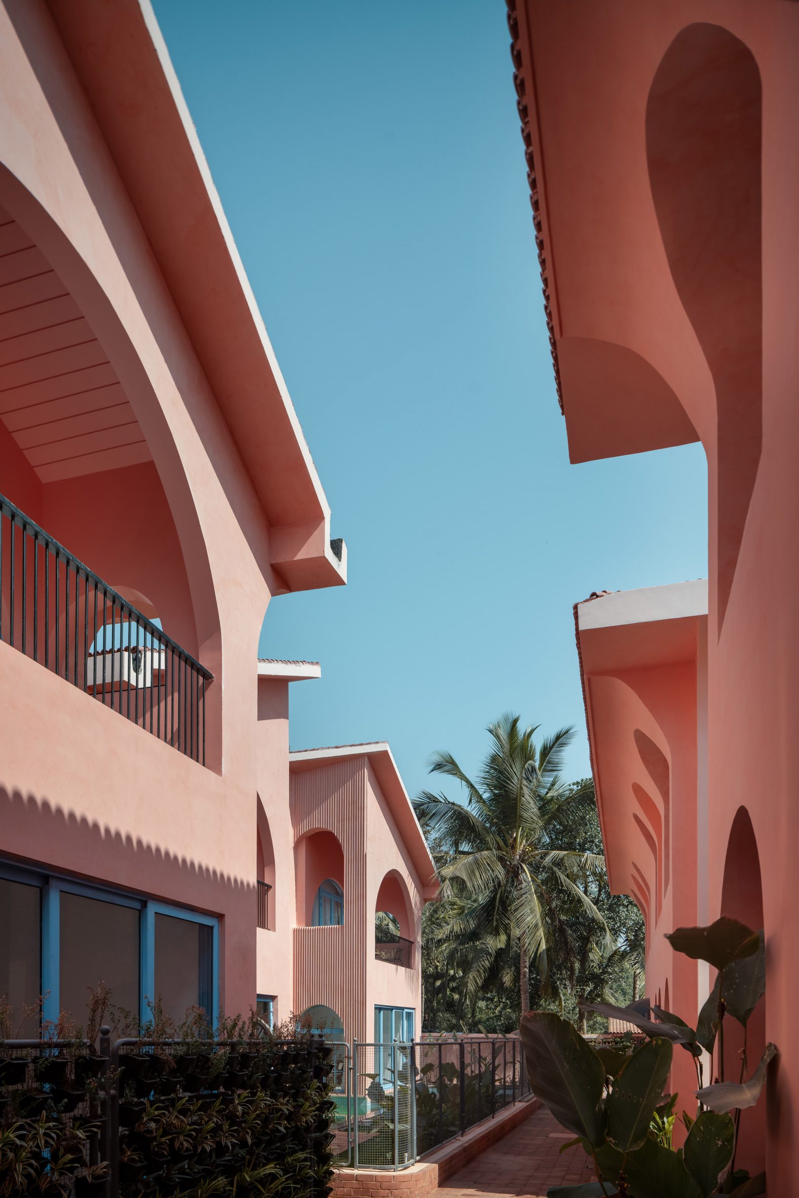 Pink Baia Villas by Jugal Mistri Architects