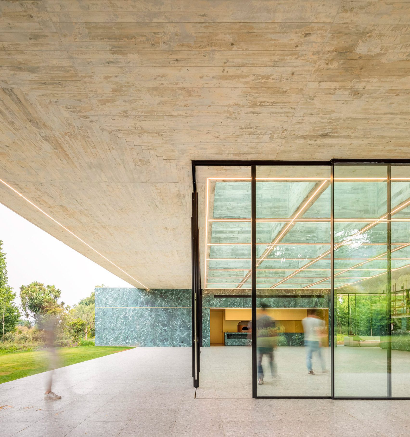 Glass-lined pavilion near Porto