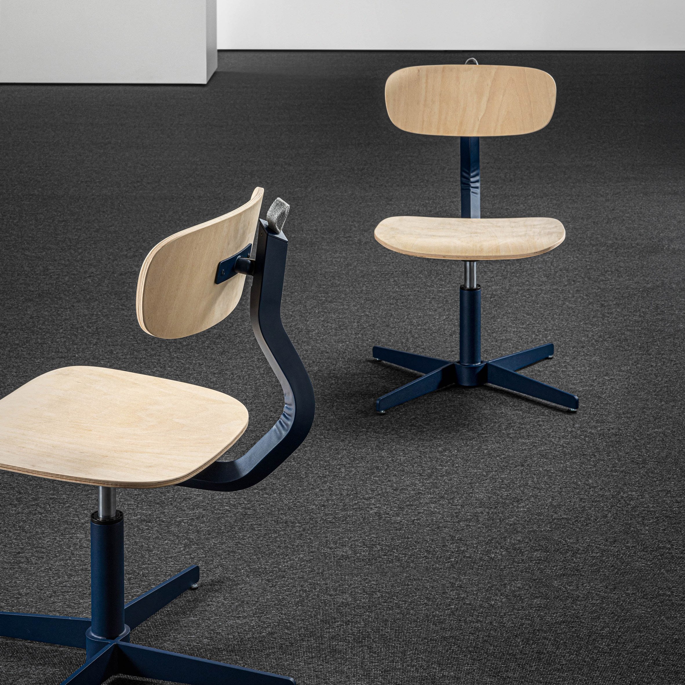 Typo office chair by AMDL Circle for Mara