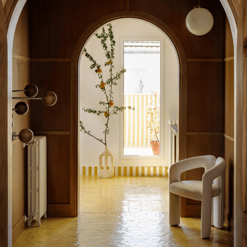 Colourful tiling features throughout Sierra + De La Higuera's apartment. Photo by German Sáiz