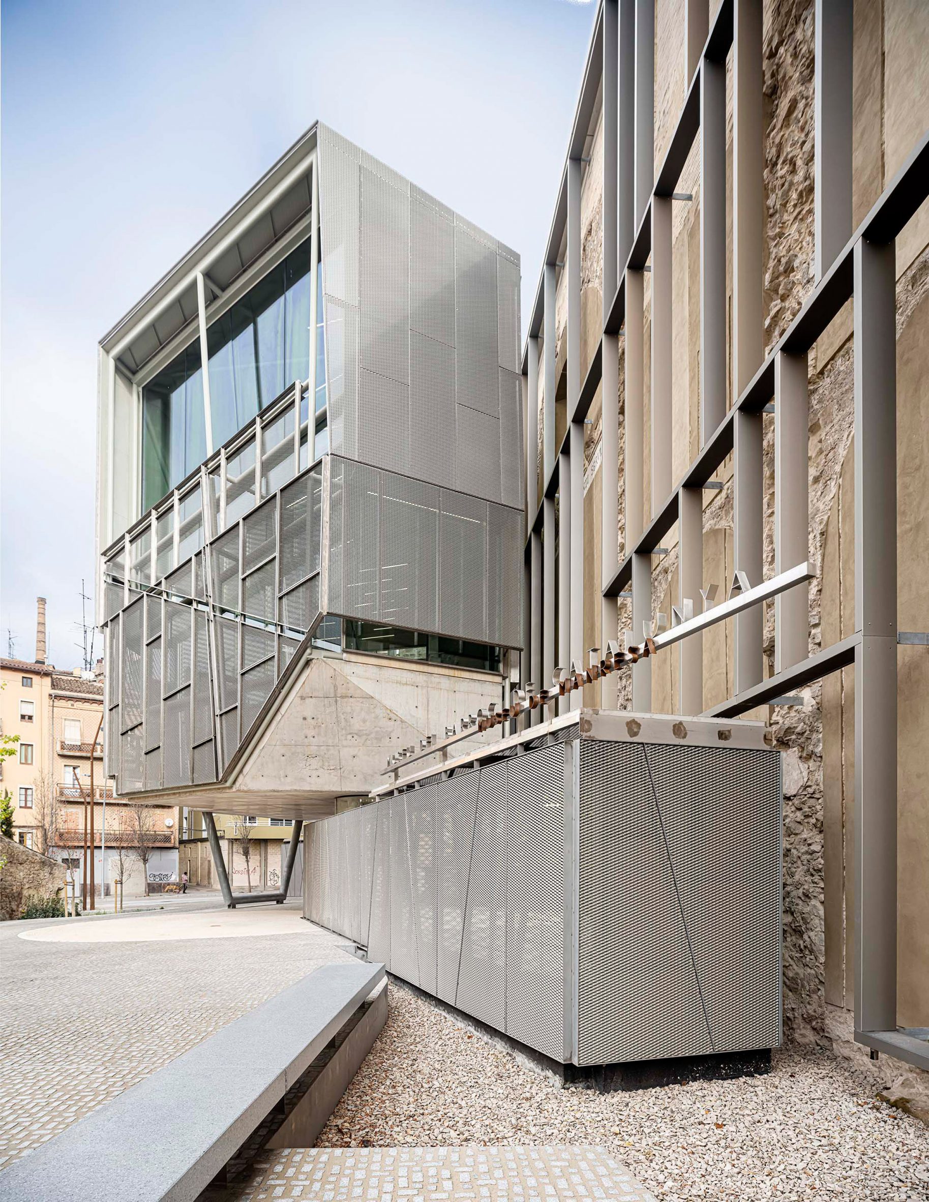 Exterior view of renewed museum entrance by David Closes